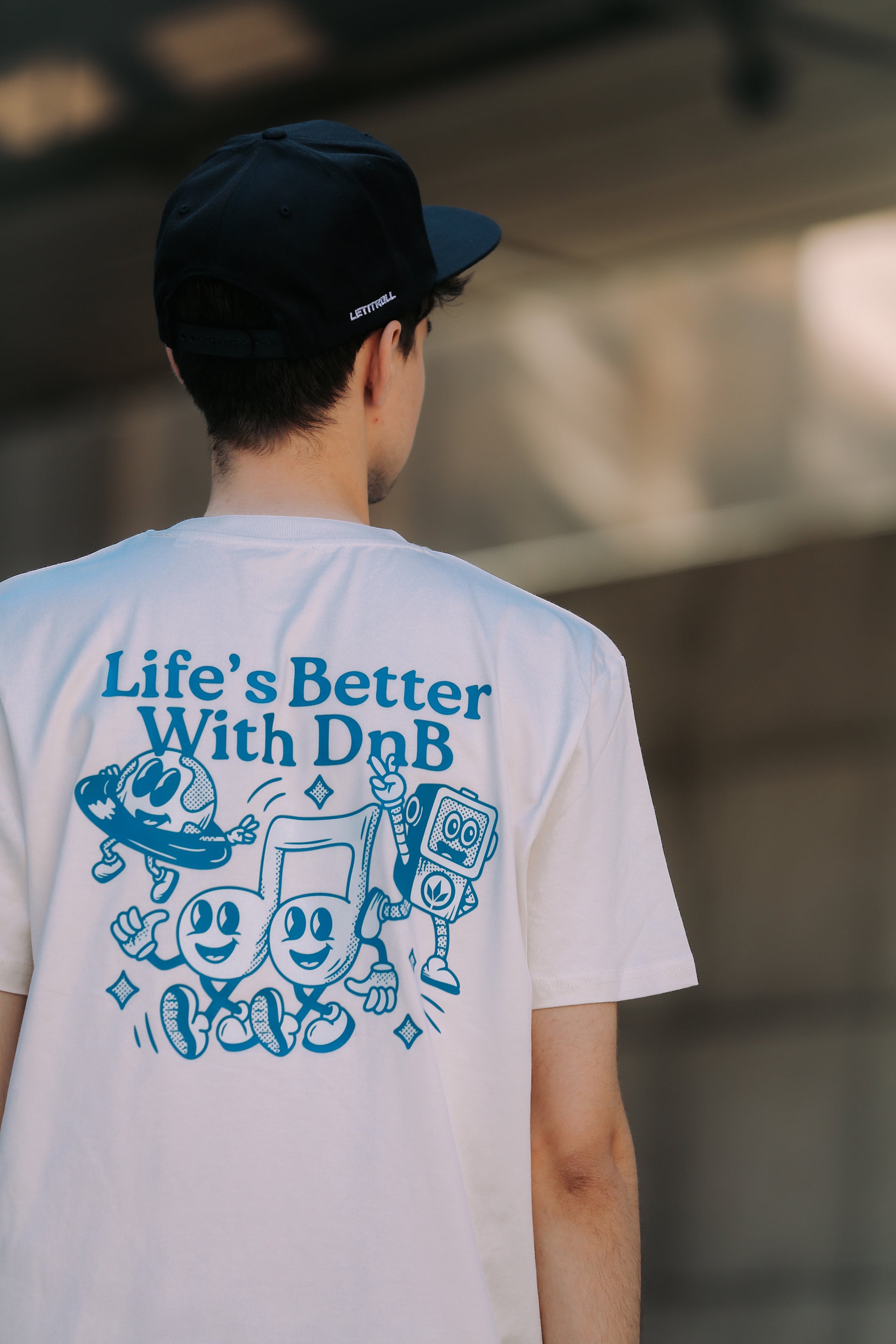 LETITROLL T-SHIRT LIFE IS BETTER WITH DNB T-shirt