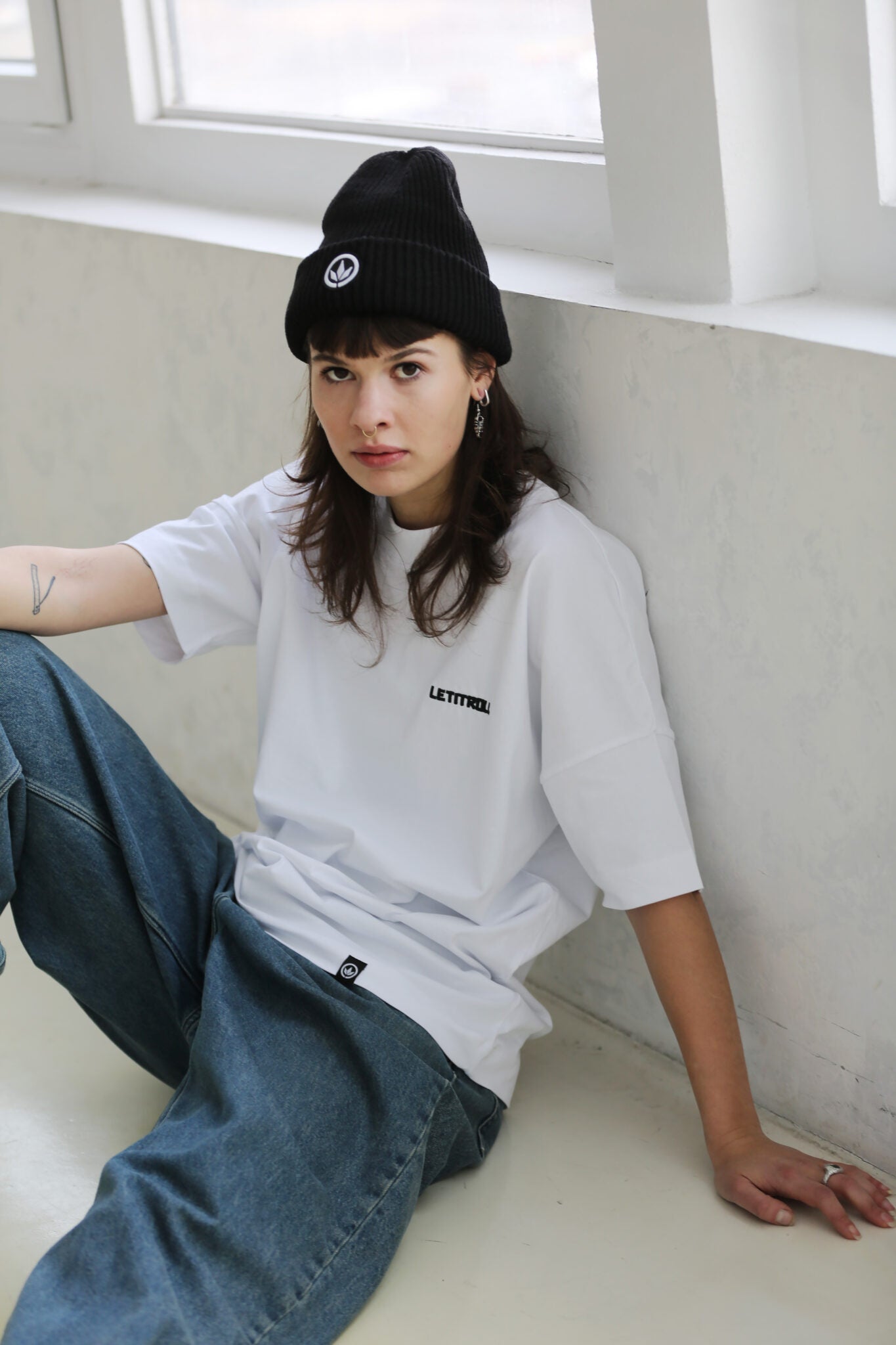 LETITROLL OVERSIZED T-SHIRT WITH EMBROIDERY WHITE